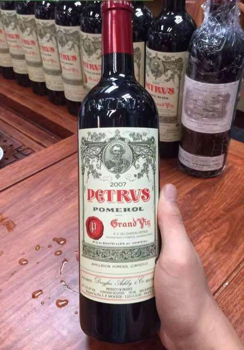 仲恺柏翠红酒回收价格